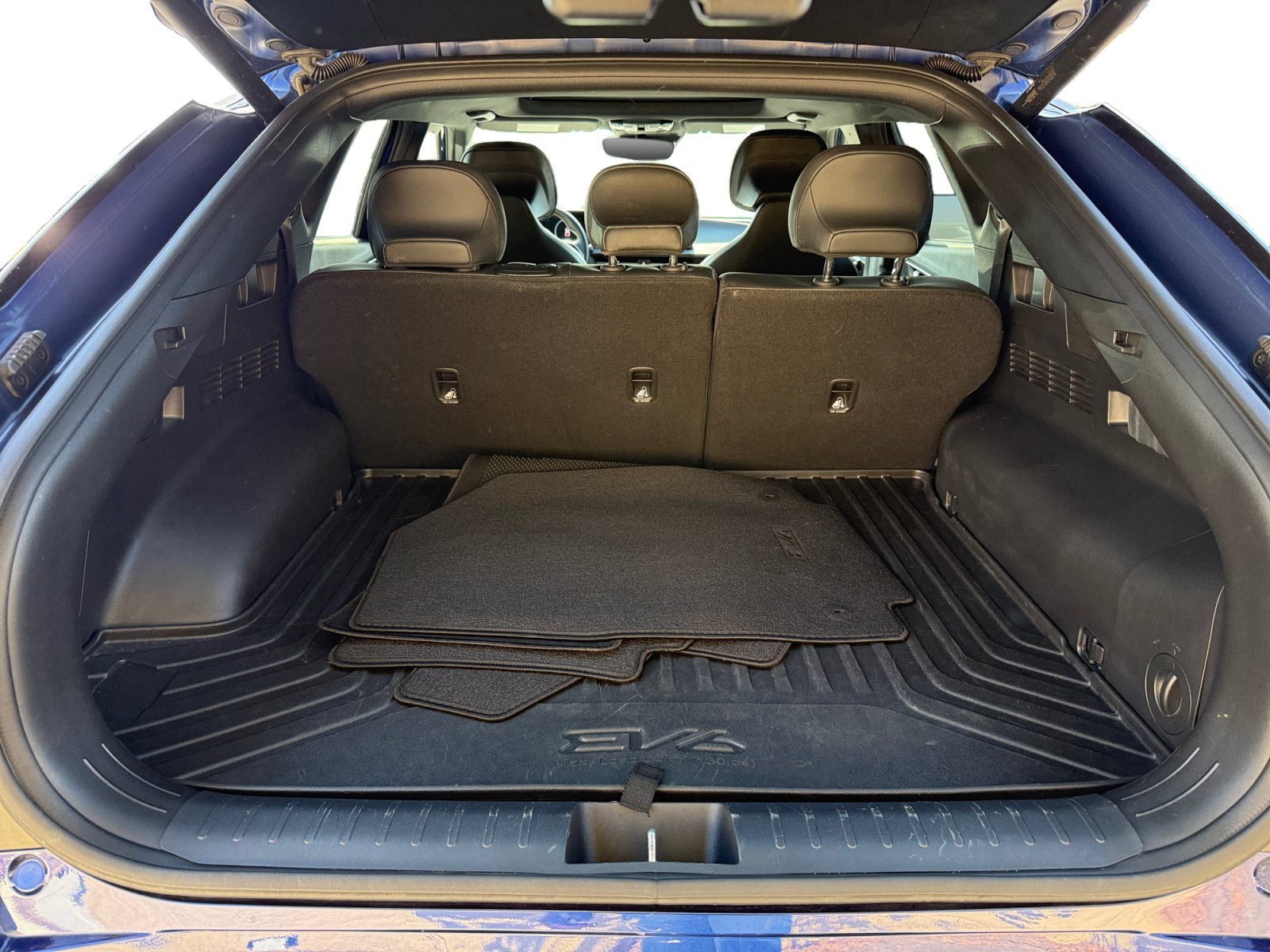 Used 2024 Blue Kia GT-Line image 17