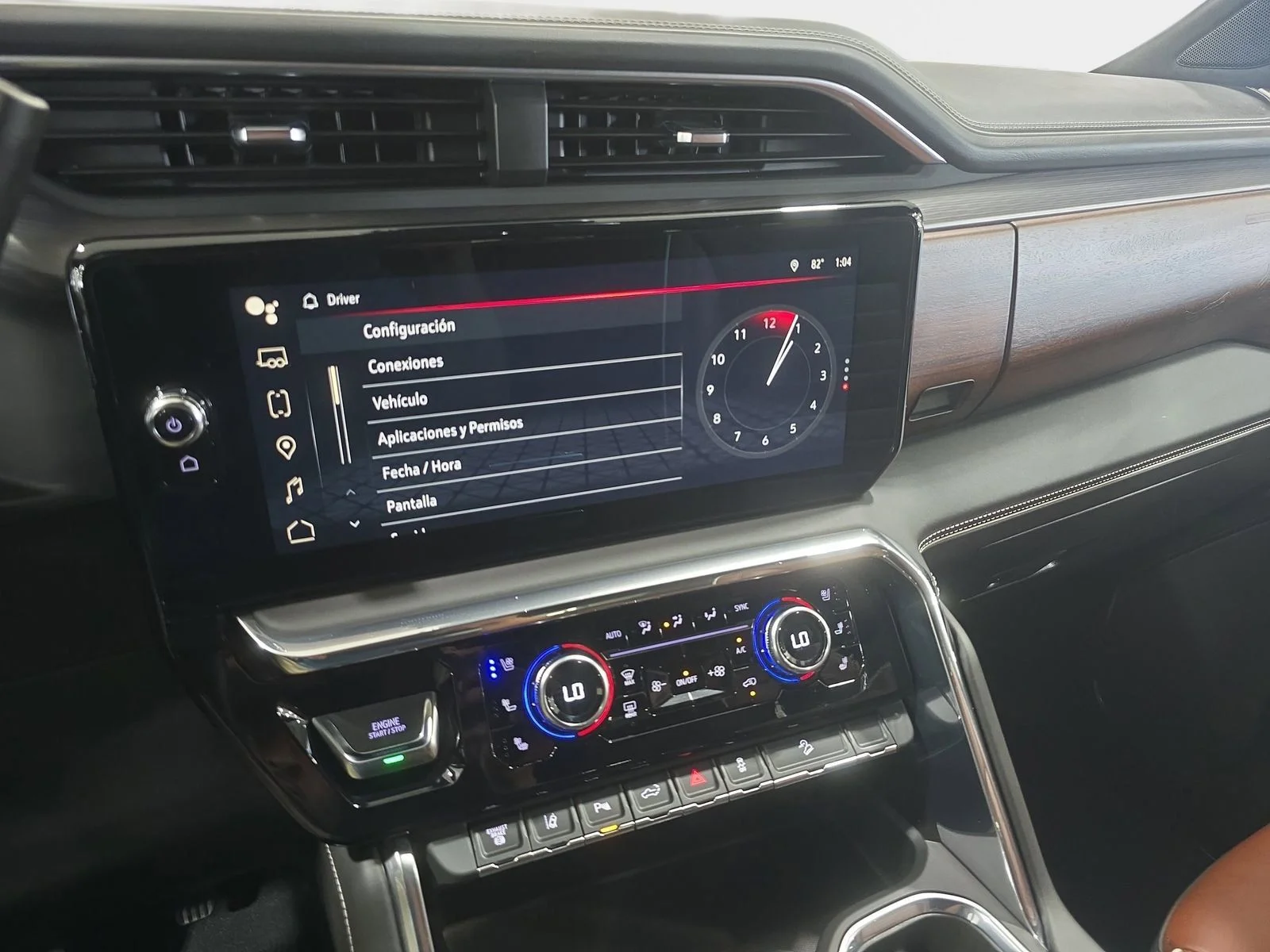2024 GMC Sierra 2500HD Denali Ultimate - Photo 18
