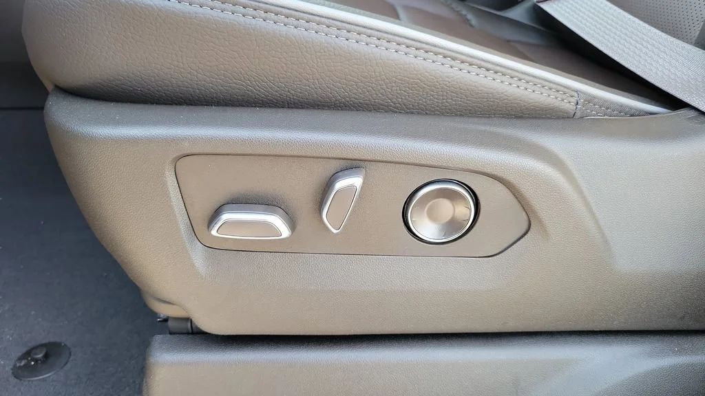 New 2026 Glacier White Tricoat GMC Denali image 16