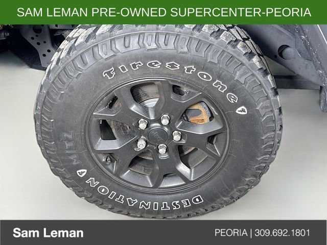 Used 2020 Gray Jeep Sport image 27