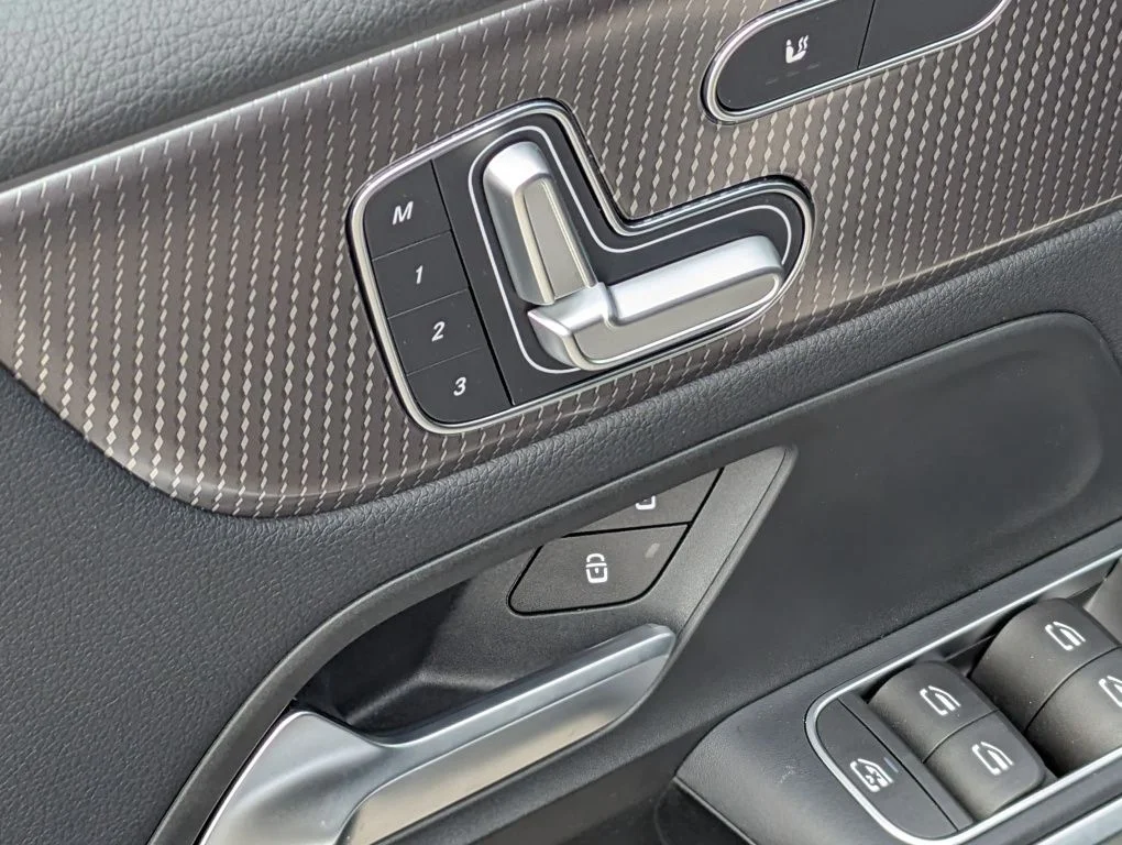 Used 2023 Black Mercedes-Benz 300 image 19