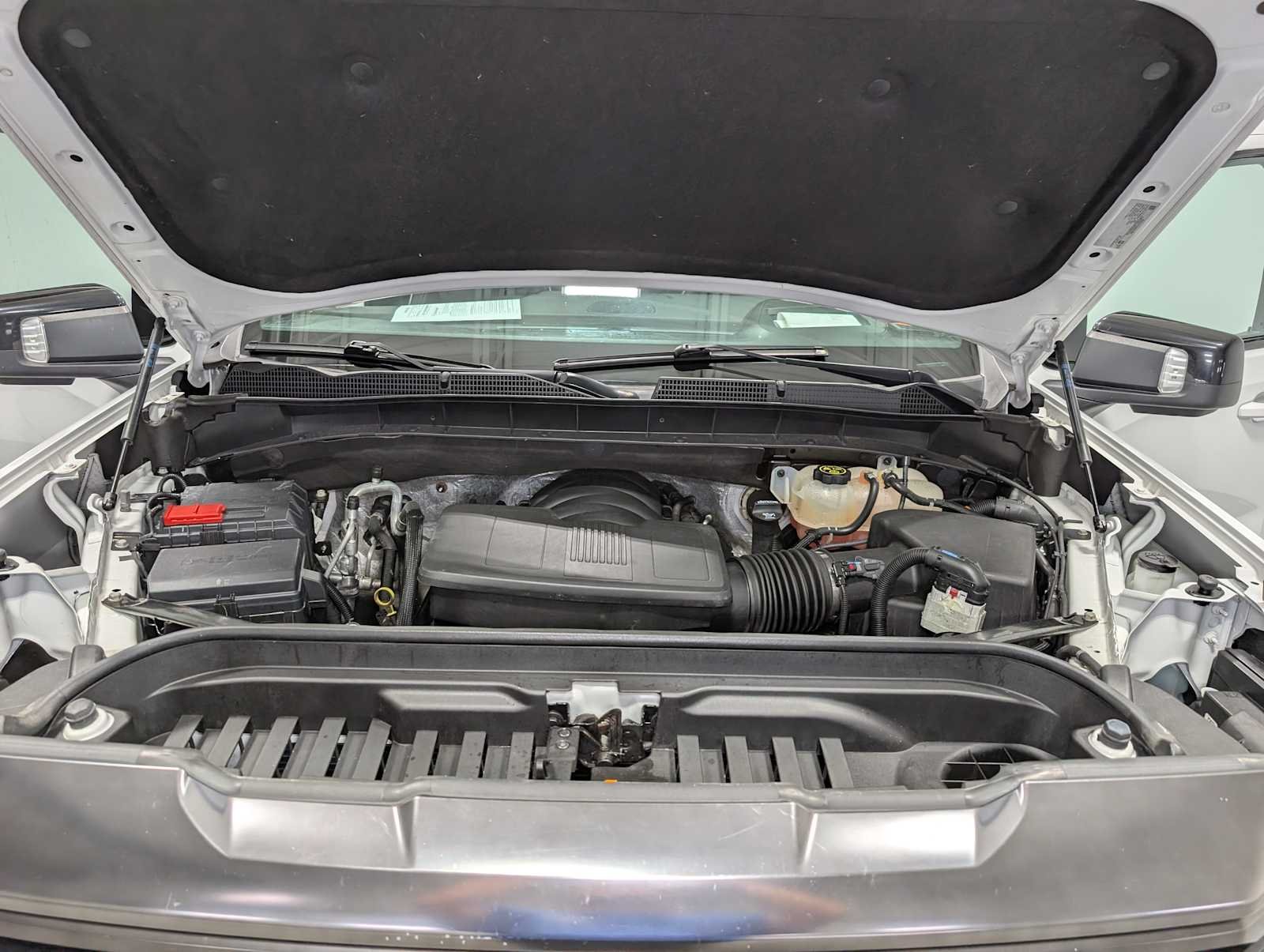 Used 2022 SUMMIT WHITE GMC AT4X image 10