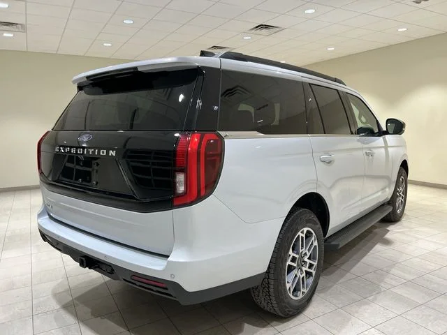 New 2026 Space Silver Metallic Ford Active image 37