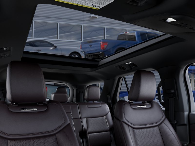 New 2027 Ruby Red Metallic Tinted Clearcoat Ford Platinum™ image 22