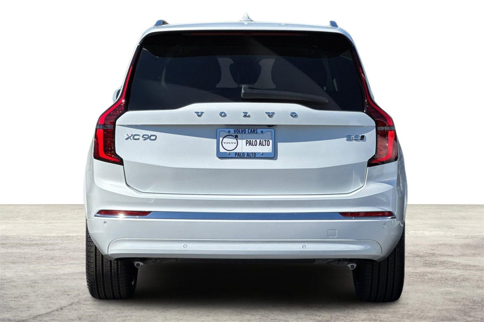 2026 Volvo XC90 Plus - Photo 7