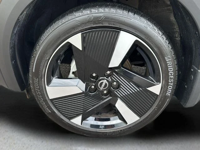 Used 2025 Brown Nissan SR image 10