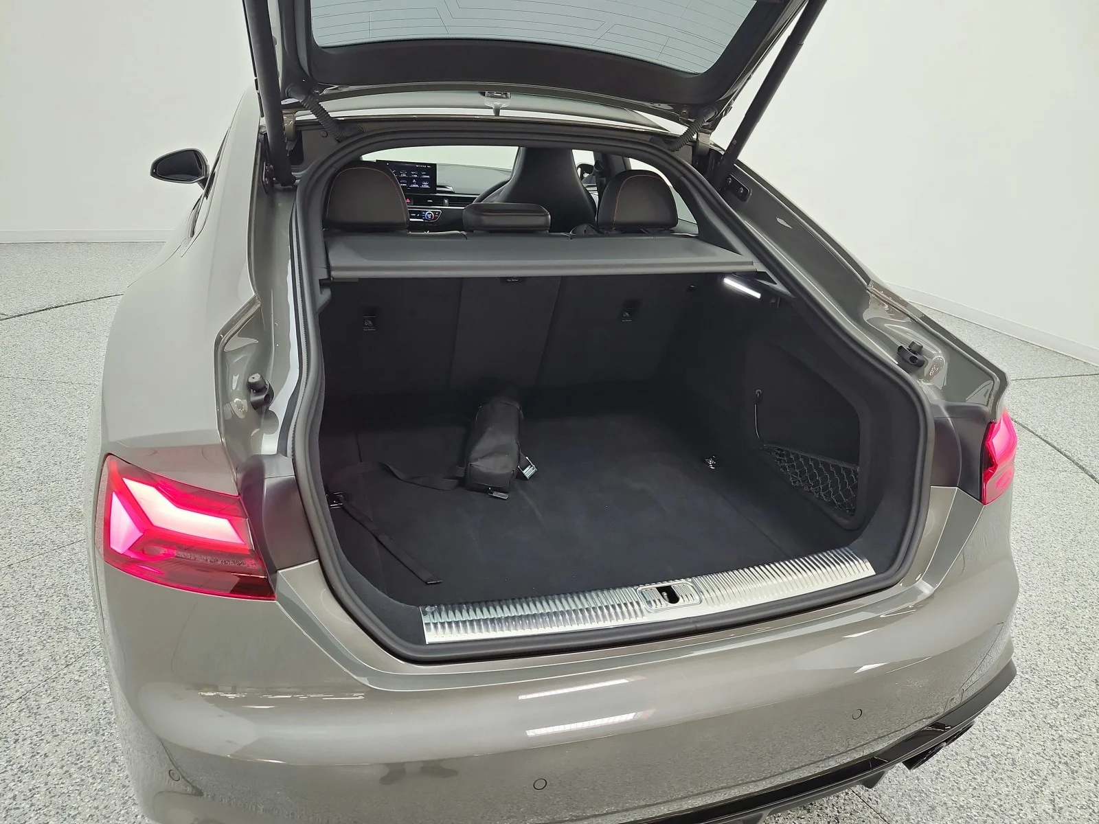 Used 2023 Chronos Gray Metallic Audi Premium Plus image 21