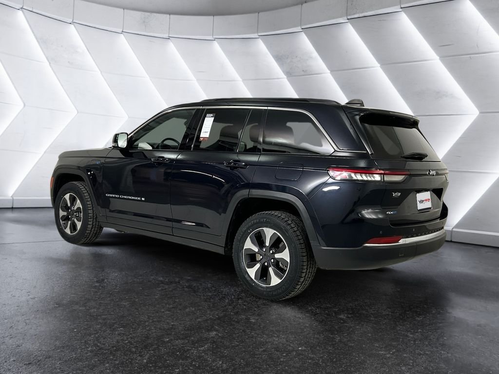 Used 2024 Black Jeep 4xe image 6