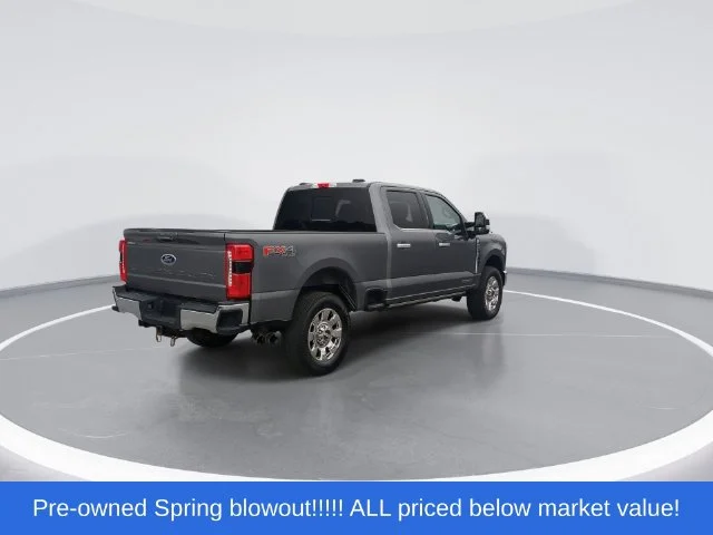Used 2023 Gray Ford Lariat image 8