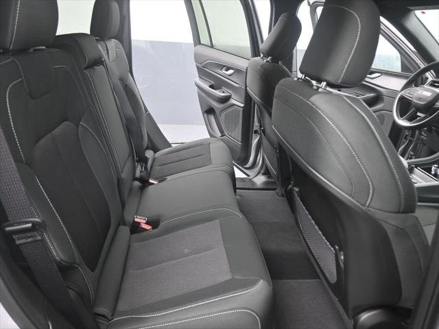 New 2026 Silver Zynith Exterior Paint Jeep Laredo image 14
