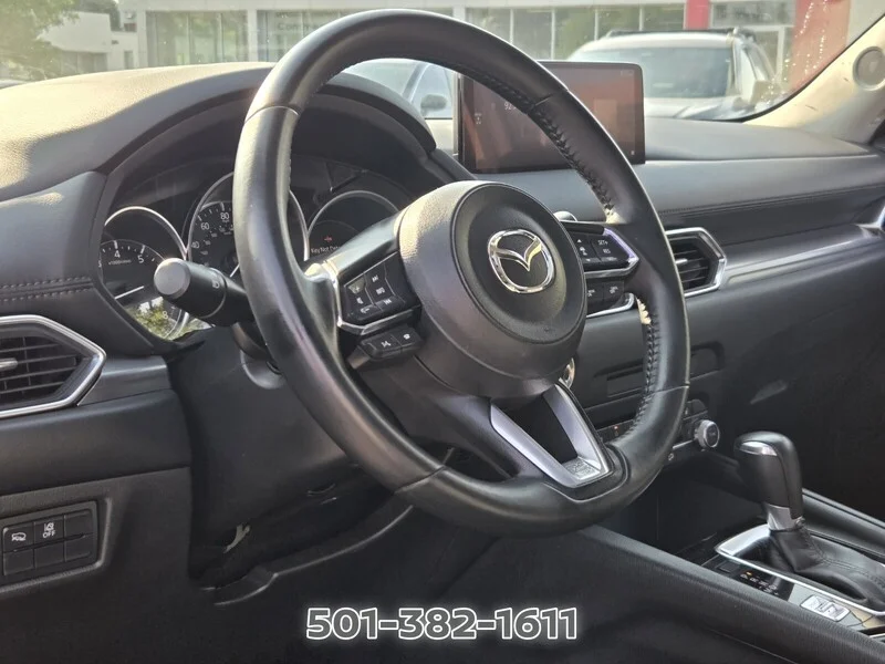 Used 2023 White Metallic MAZDA 2.5 S PREFERRED PACKAGE AWD image 10