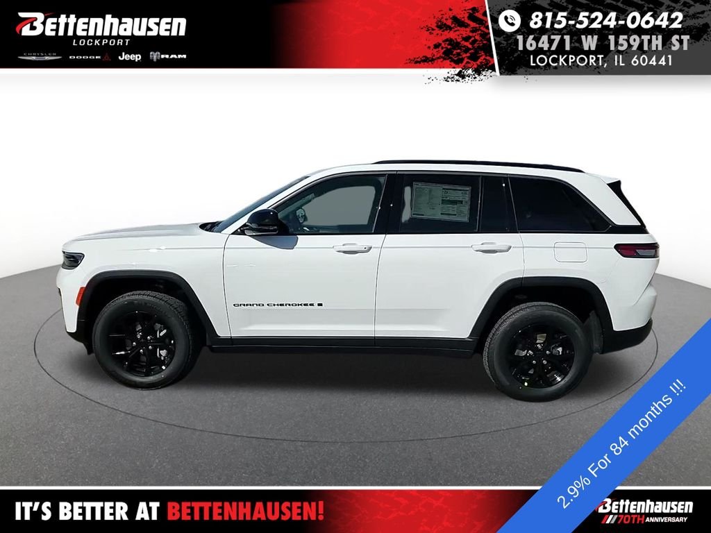 New 2026 White Jeep Altitude image 11