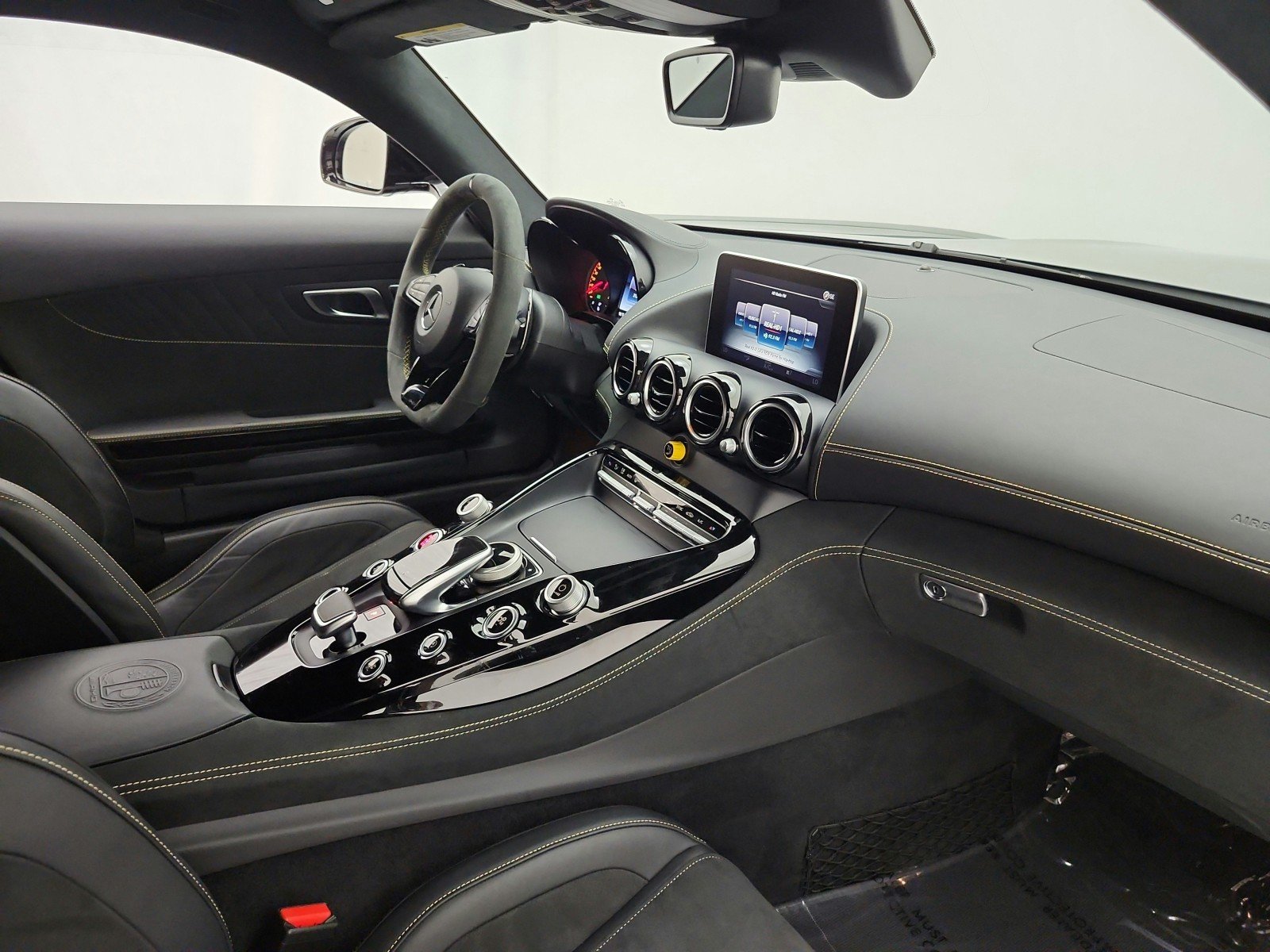 Used 2018 Black Mercedes-Benz AMG® GT R Coupe image 20