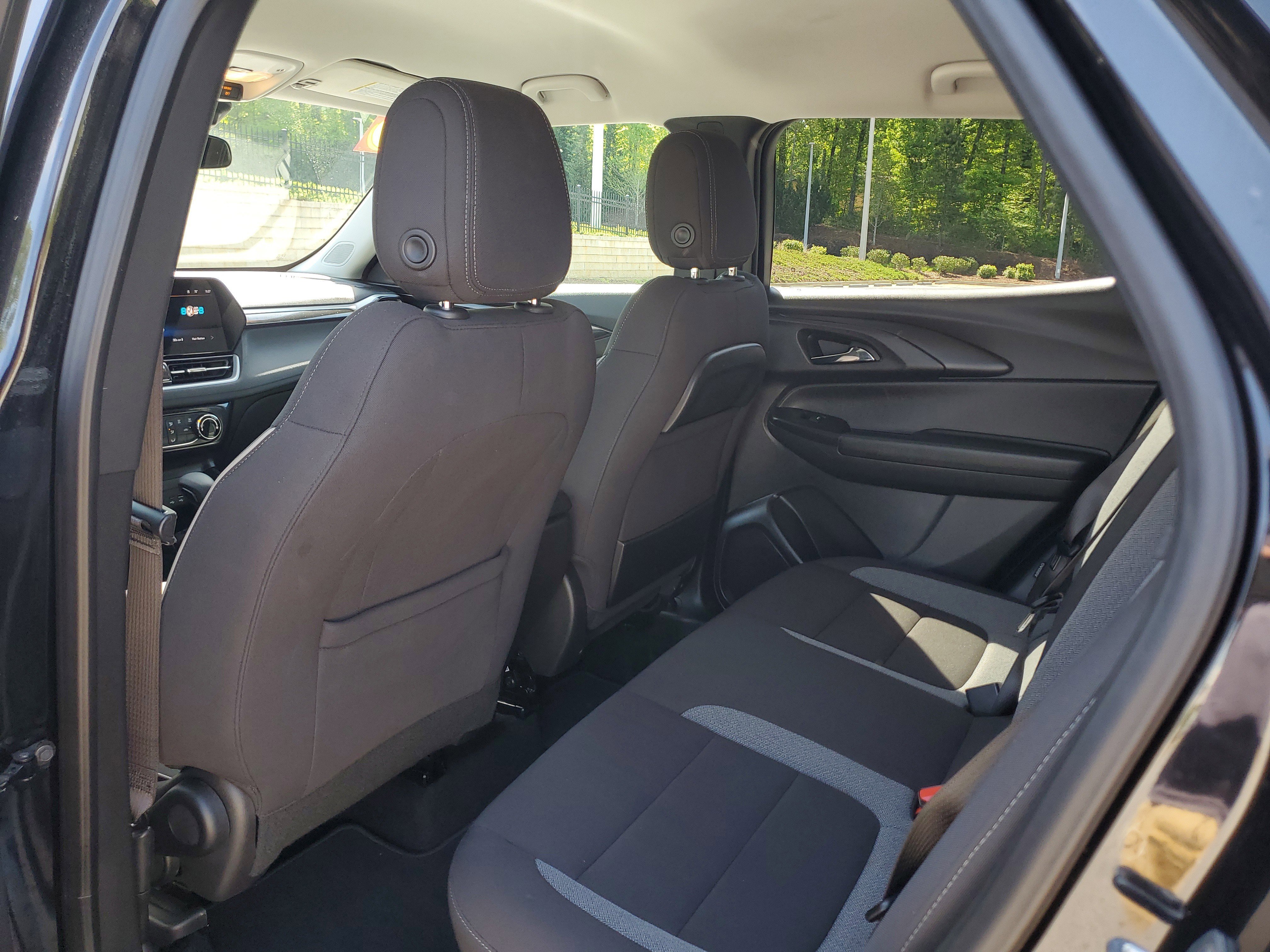 Used 2025 Black Chevrolet LT image 10
