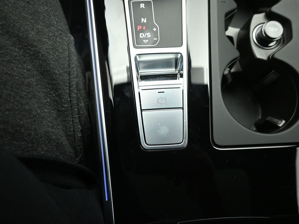 2023 AUDI S7 - Image 16