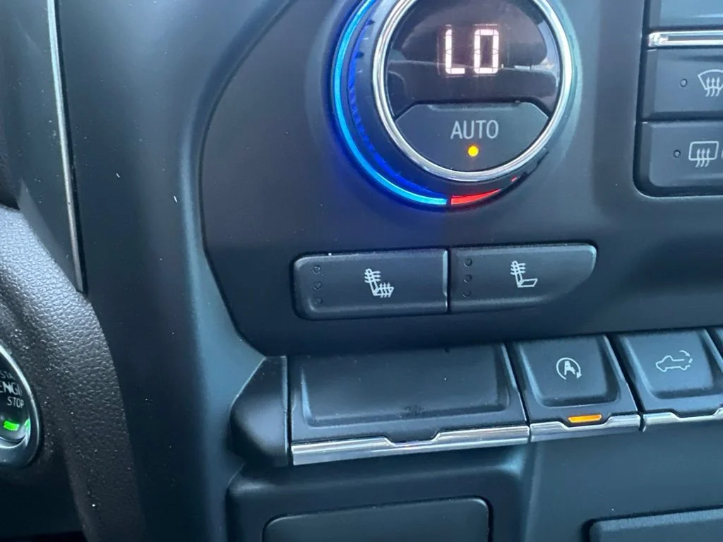 2021 Chevrolet Silverado 1500 RST - Photo 19