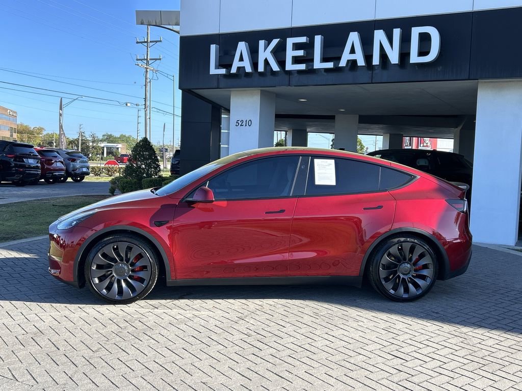 Used 2024 Tesla Model Y Performance with VIN 7SAYGDEF8RF040296 for sale in Lakeland, FL
