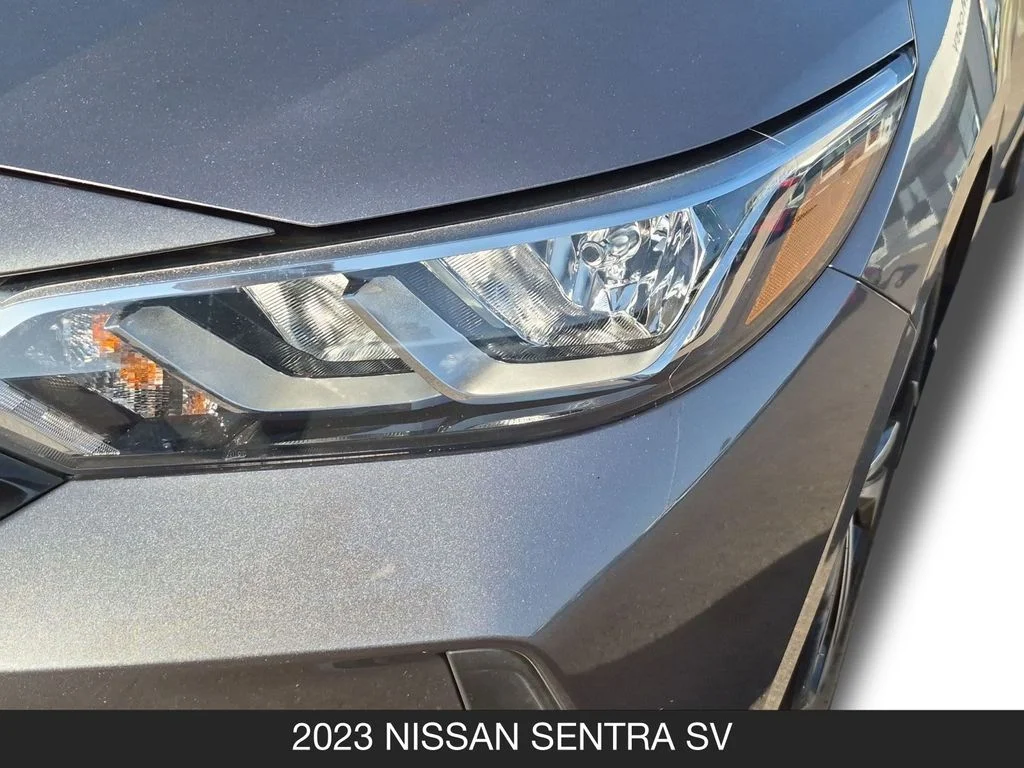 Used 2023 Gray Nissan SV image 10