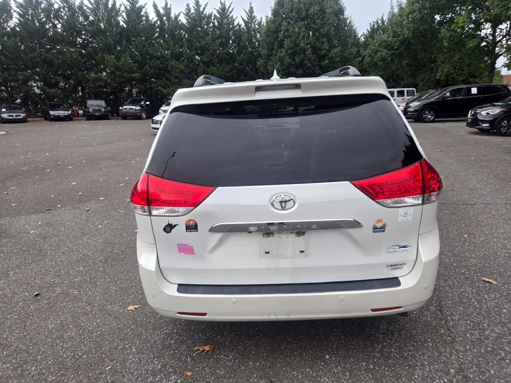 Used 2013 White Toyota Limited image 6