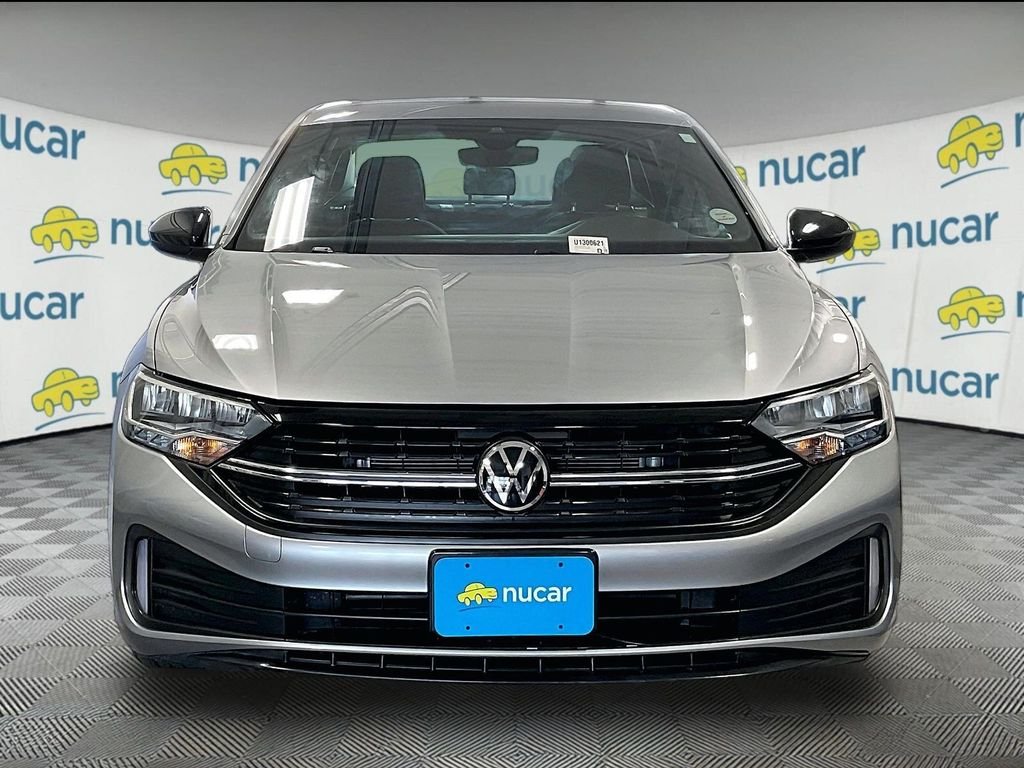 Used 2023 Gray Volkswagen 1.5T Sport image 2