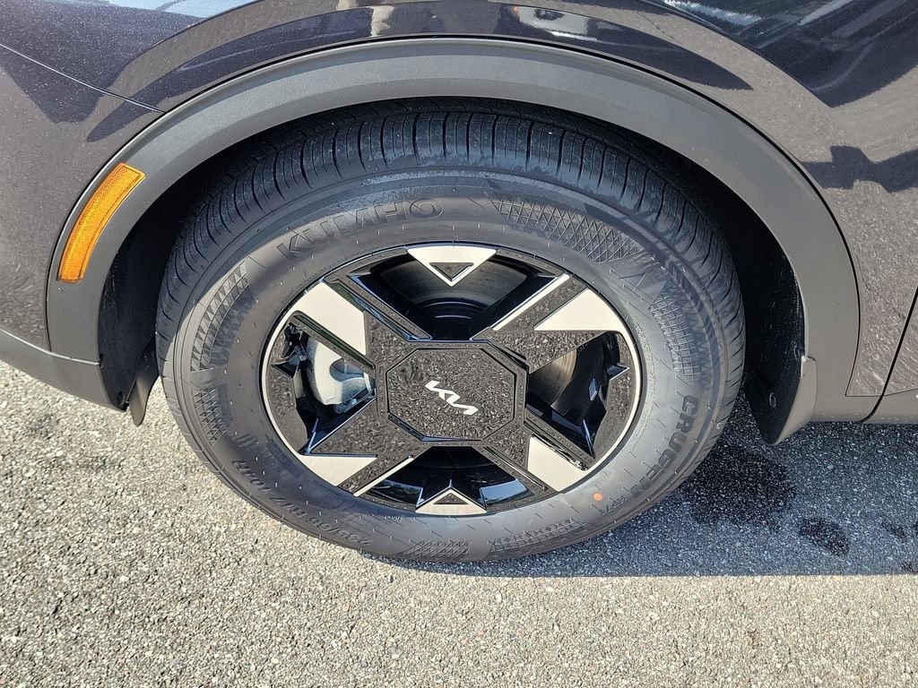 New 2026 Gray Kia LX image 36