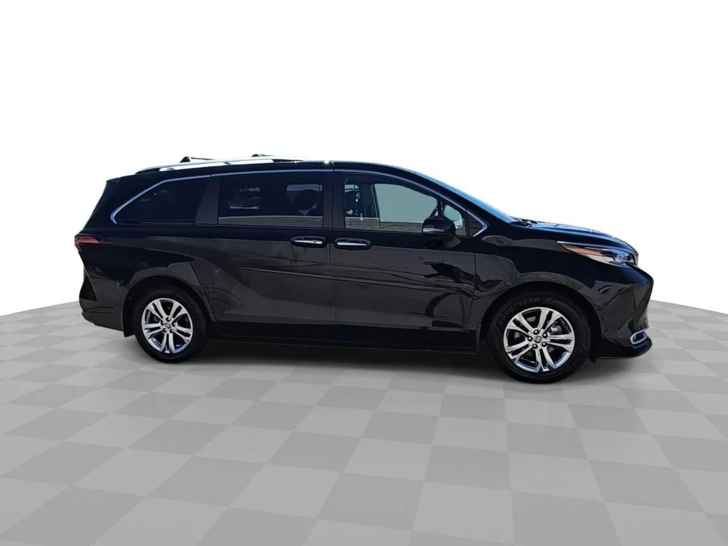 Certified Used 2022 Black Toyota Platinum image 9