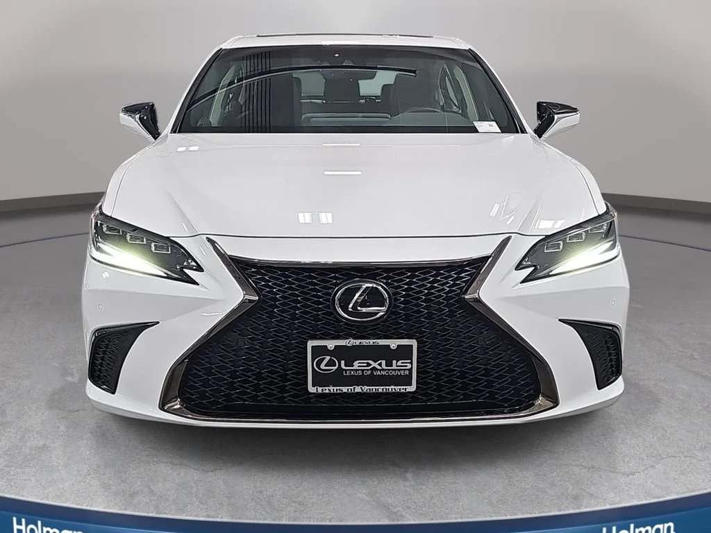 Used 2023 White Lexus 250 image 3