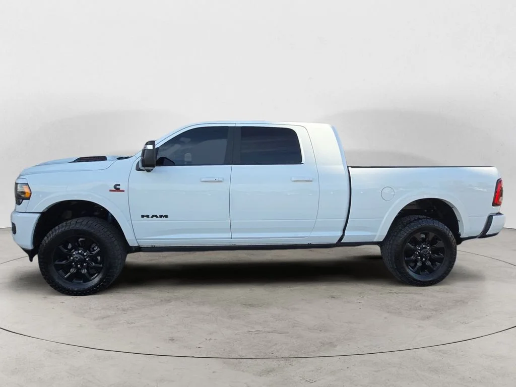 Used 2023 White Ram Limited image 12