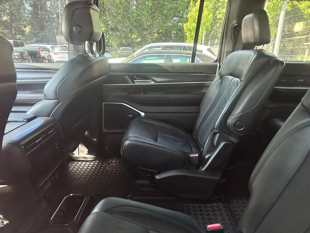 Used 2023 Silver Jeep Series II image 4