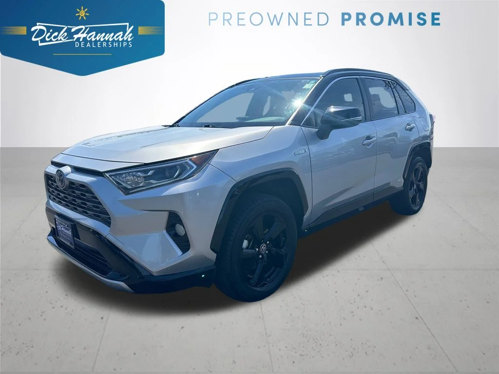 Used 2019 Silver Toyota XSE image 1