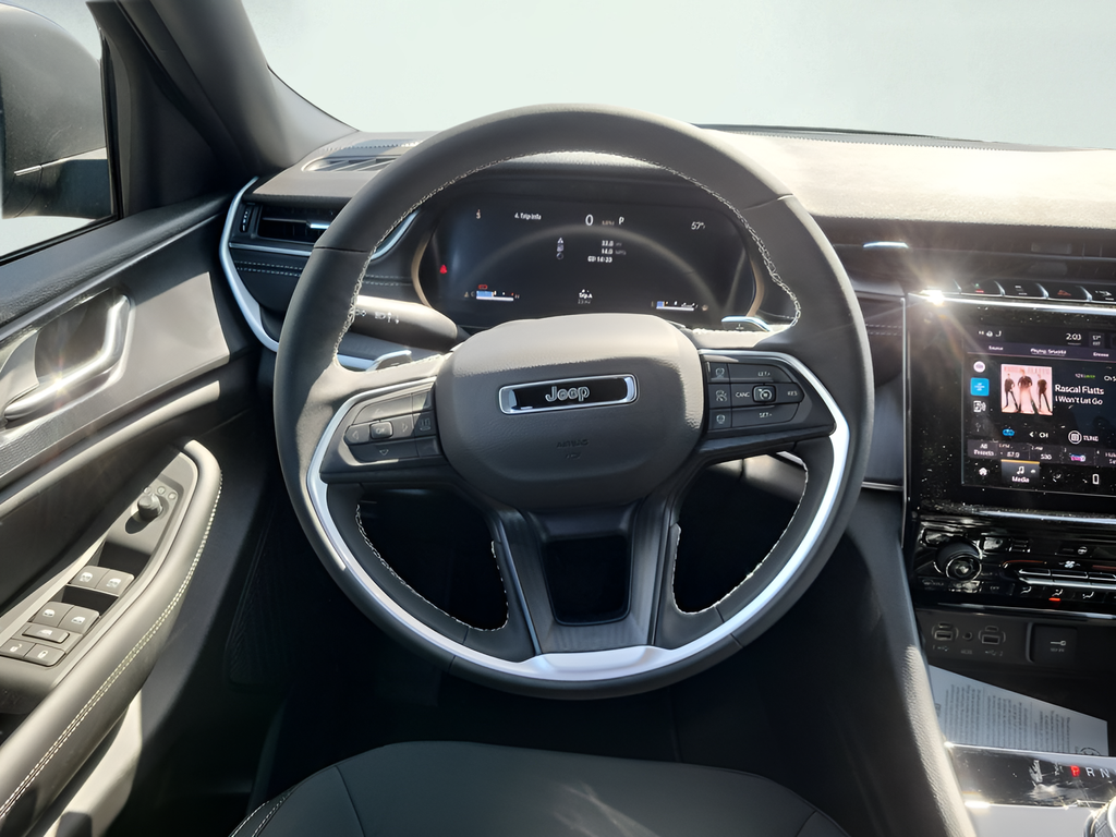 2025 Jeep Grand Cherokee L Laredo - Photo 12