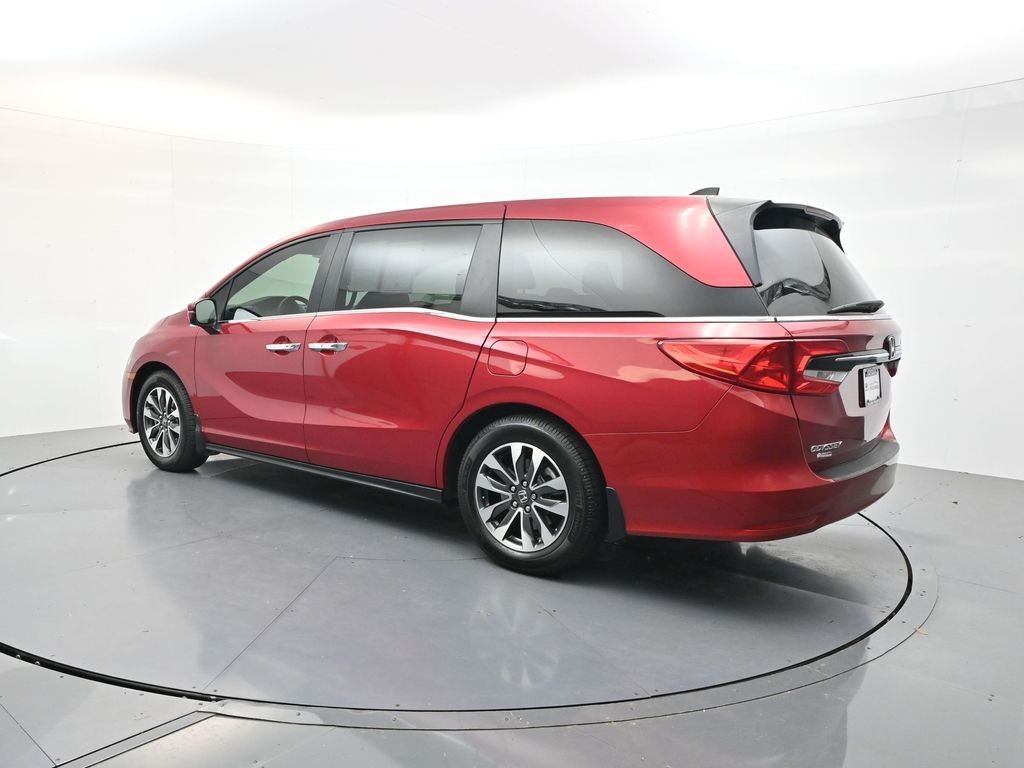 Used 2023 Modern Steel Metallic Honda EX-L image 5