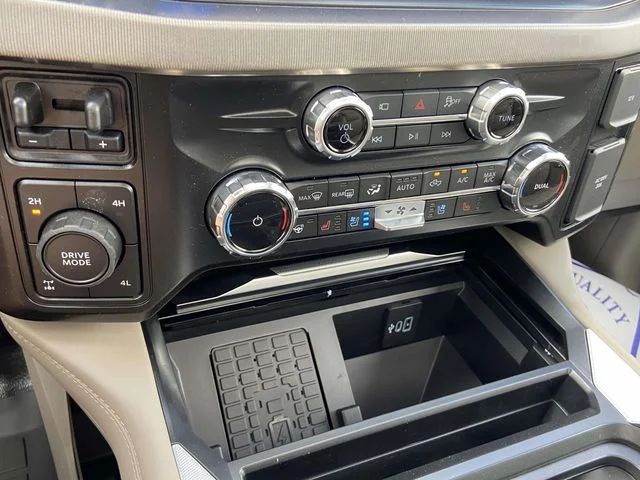 New 2026 Carbonized Gray Metallic Ford F-250® Platinum® image 20