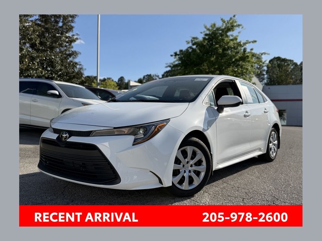 2025 Toyota Corolla LE