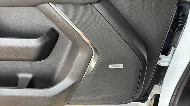 Used 2024 White Chevrolet Z71 image 39