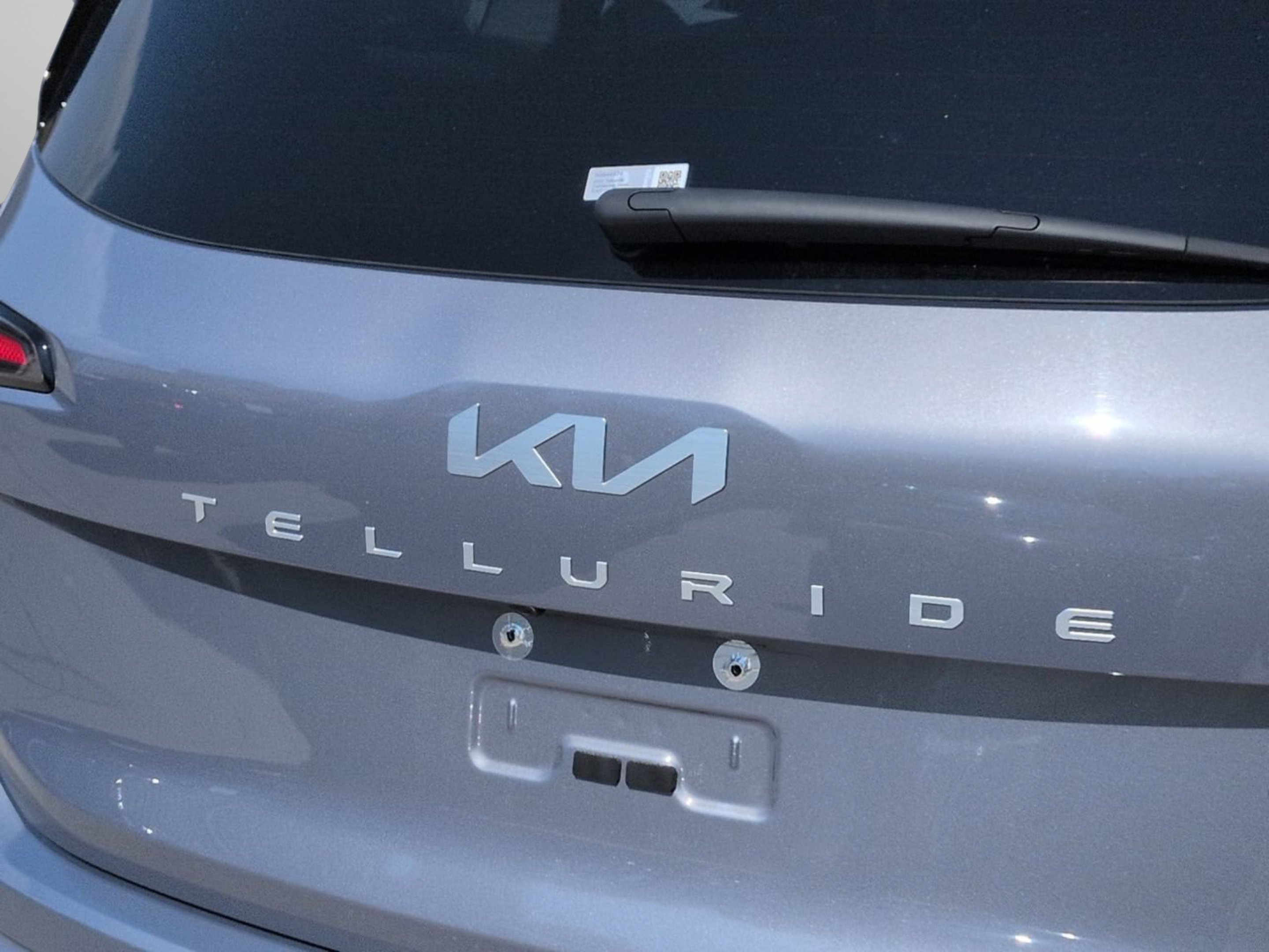 Certified Used 2025 Everlasting Silver Kia EX image 36