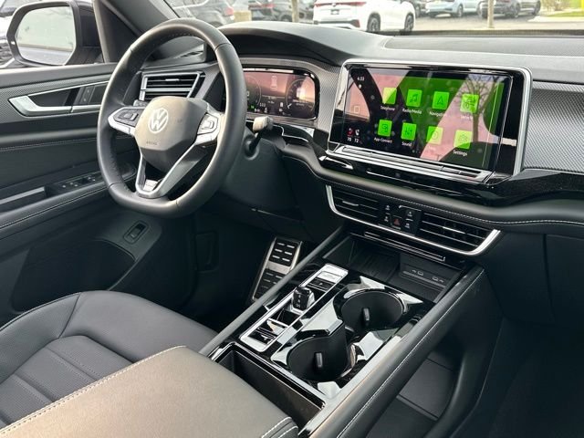 New 2026 Pure Gray Volkswagen 2.0T SEL R-Line Black image 31