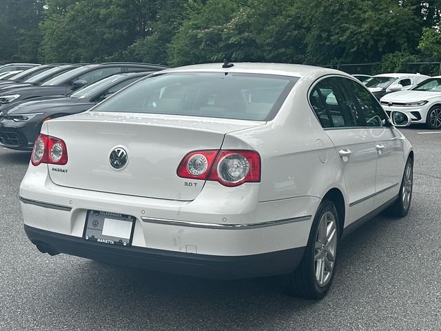 Used 2008  Volkswagen Lux image 5