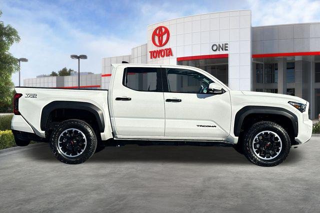 Certified Used 2026 ICE CAP Toyota  image 3