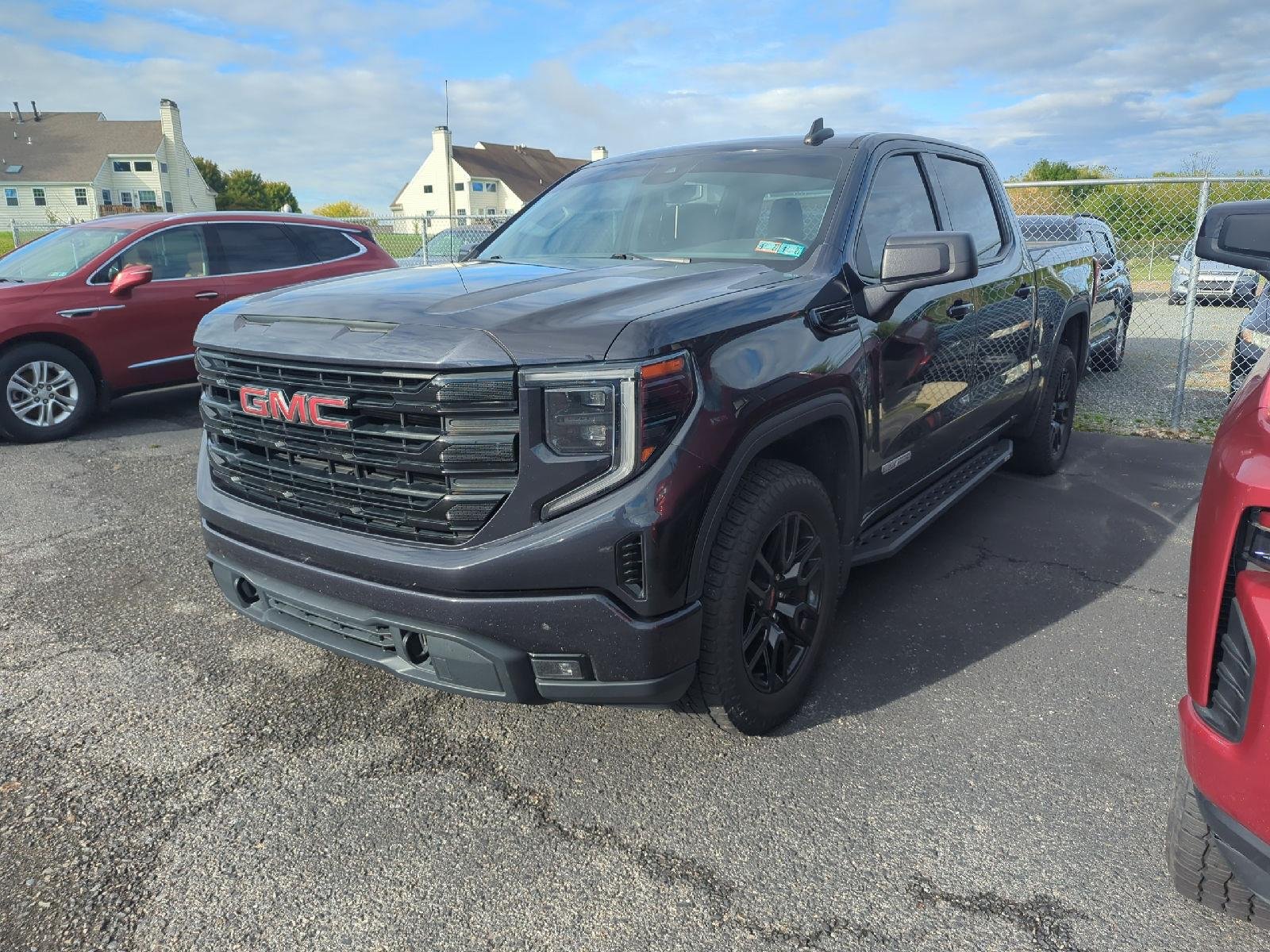 Used 2023 Gray GMC Elevation image 3