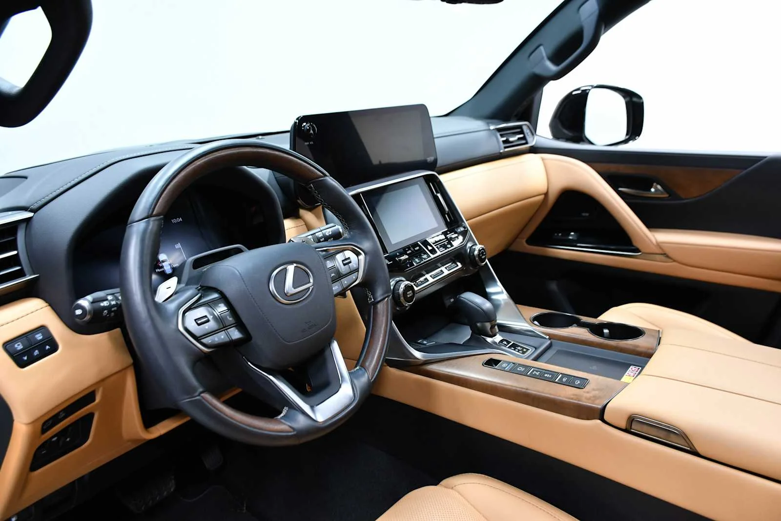 Used 2025 Atomic Silver Lexus Luxury image 12
