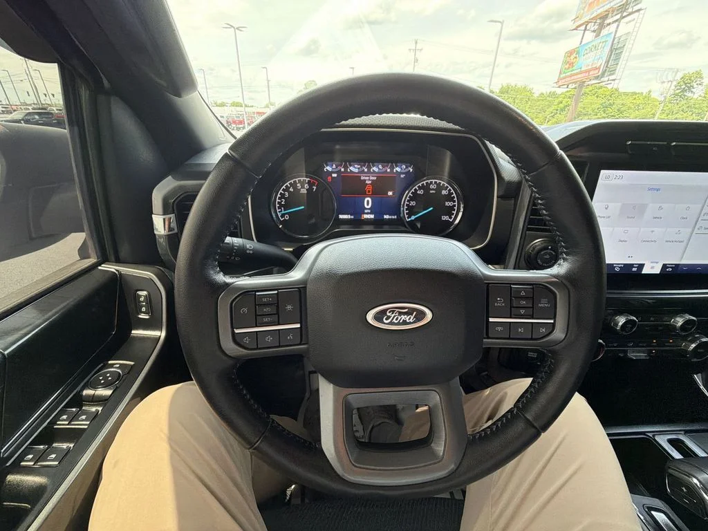 Used 2022 White Ford XLT image 20