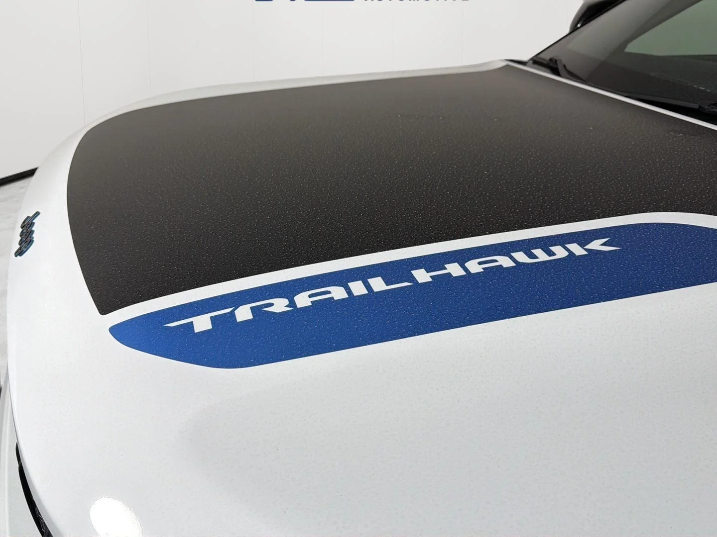 Used 2023 Bright White Clearcoat Jeep Trailhawk image 15