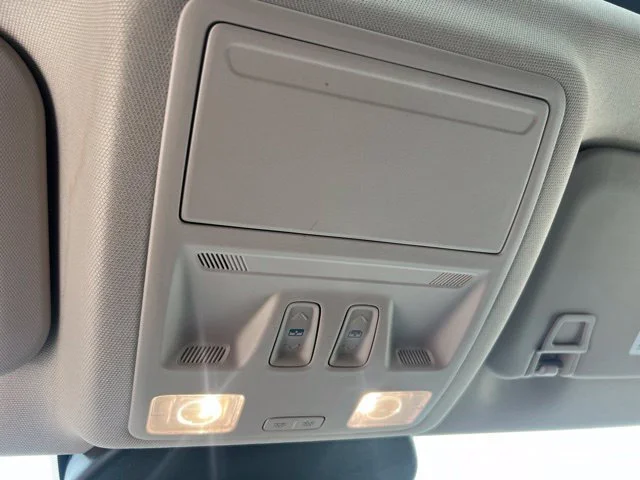 Used 2020 White Ford SEL image 23