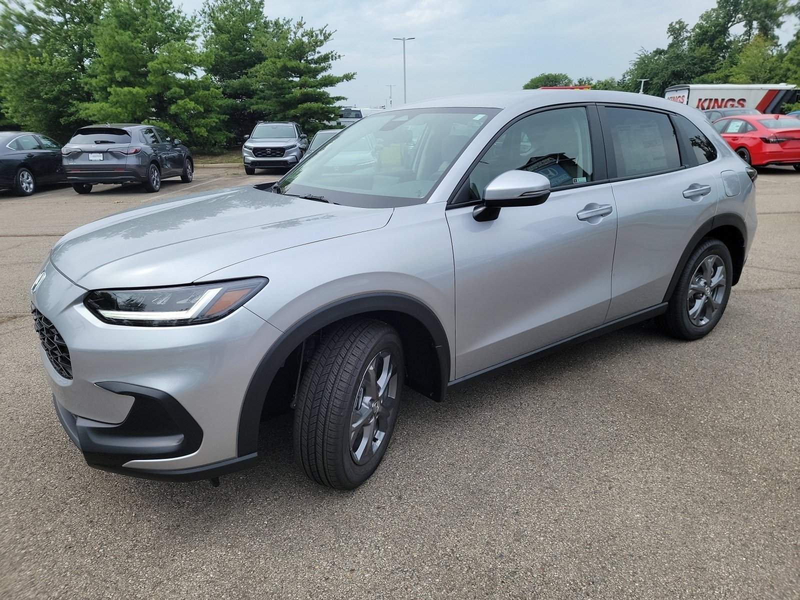 New 2027 Solar Silver Metallic Honda LX image 3