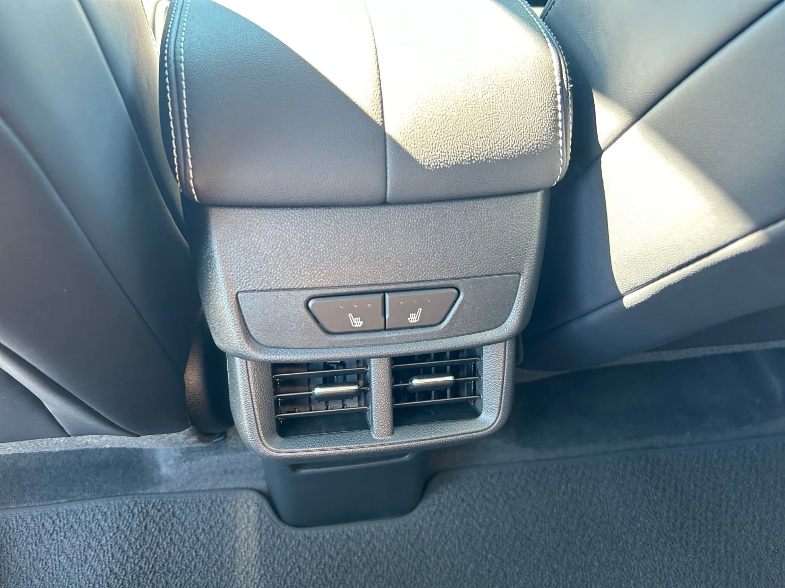 New 2027 Glacier White Tricoat GMC AWD Denali image 20