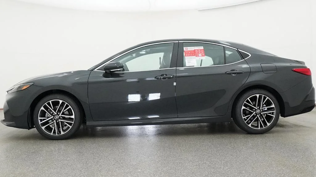 New 2026 Underground Toyota XLE image 2