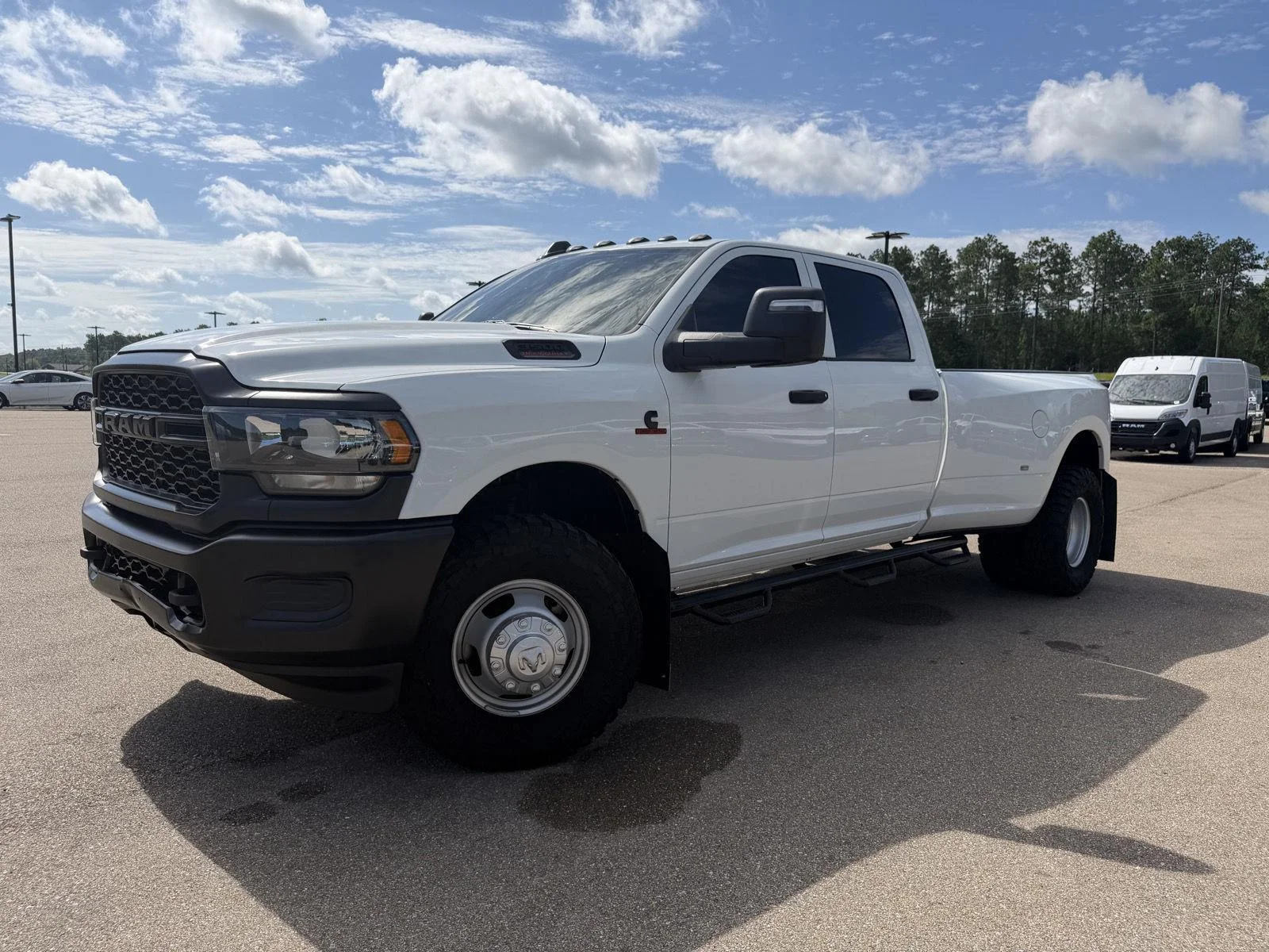 2024 RAM 3500 Tradesman 4X4 Crew Cab LWB's photo