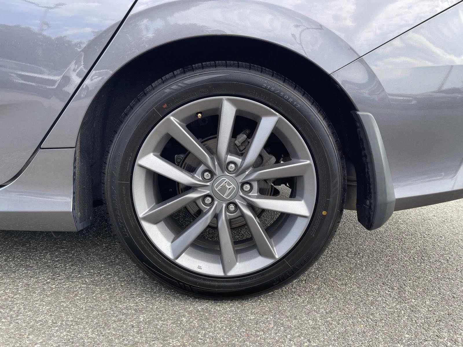 Used 2019 Modern Steel Metallic Honda EX image 24
