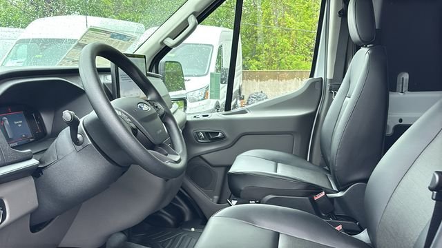 New 2026 Oxford White Ford Base image 20